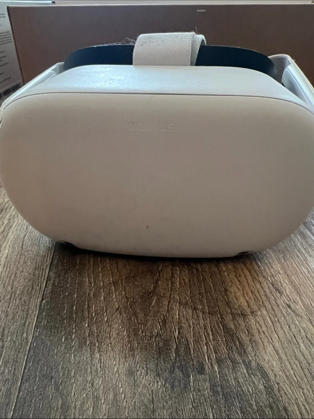Meta Quest 2 Standalone VR Headset with White Controllers